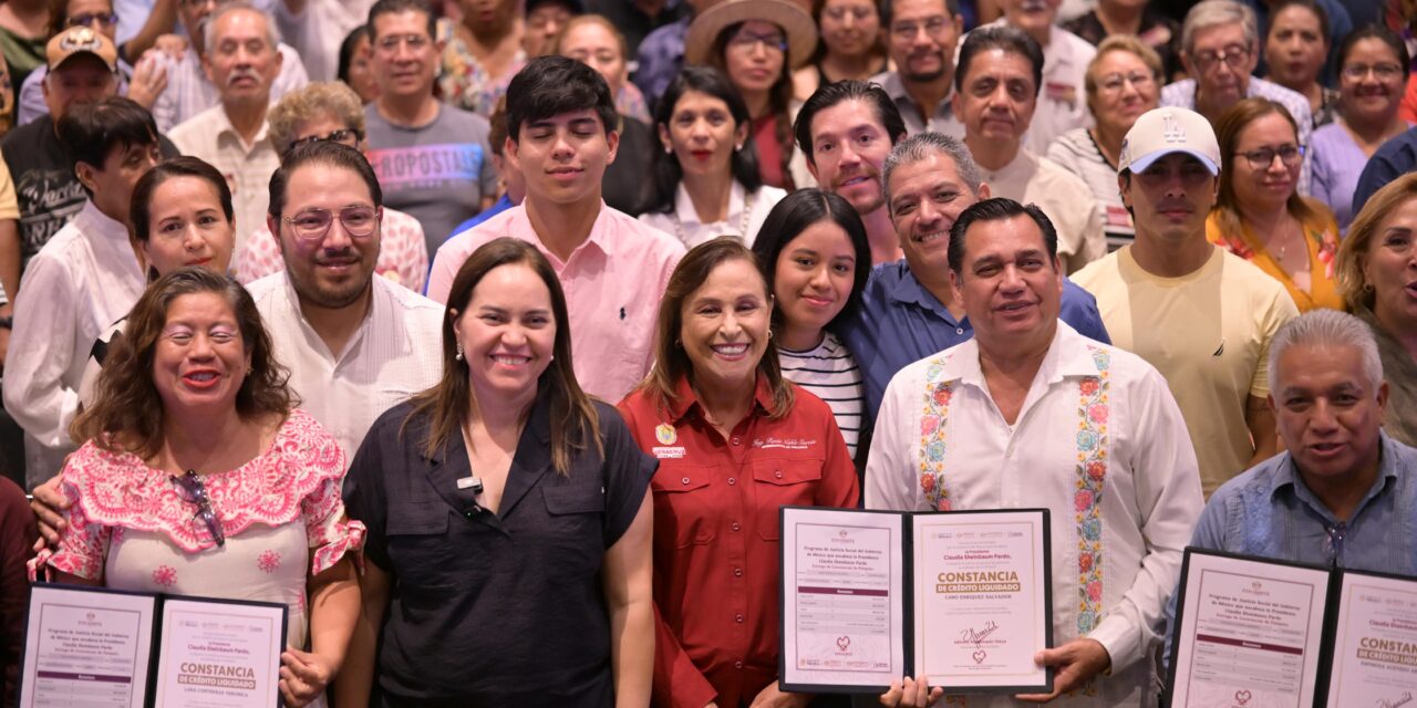Reciben 648 familias veracruzanas constancias de finiquito de créditos FOVISSSTE