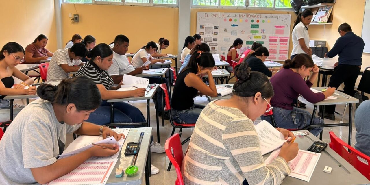 Por primera vez, ingreso a escuelas normales de Veracruz se realiza sin costo: SEV