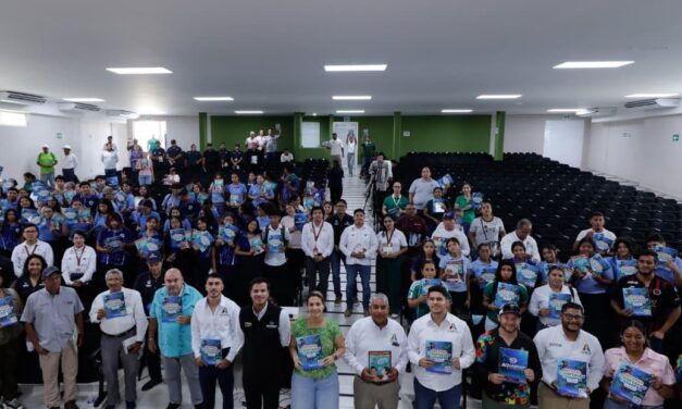 Autoridades y sociedad civil unen esfuerzos para proteger al Cangrejo Azul
