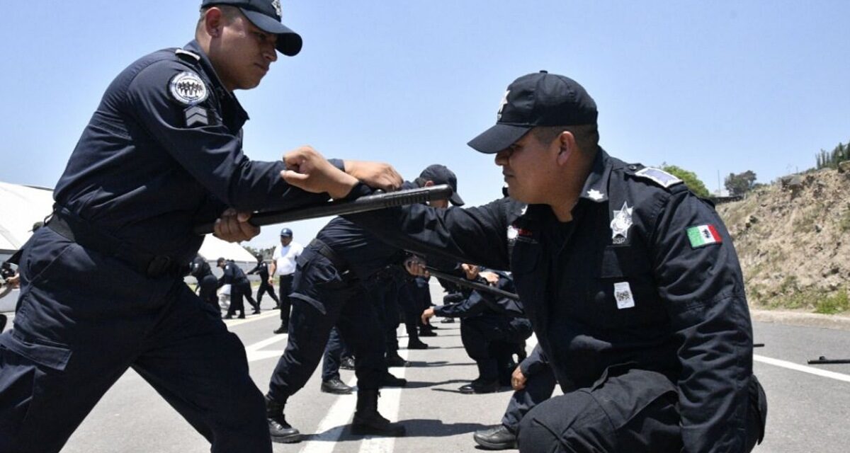 Capacitación constante a policías en Veracruz, todos cuentan con certificación