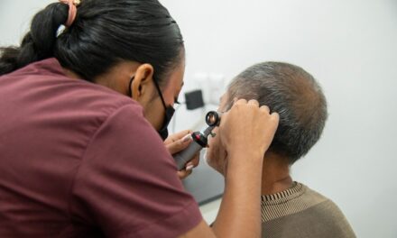 Brindan más de 12 mil atenciones durante jornadas de la Unidad Médica Móvil de PEMEX en Coatzacoalcos