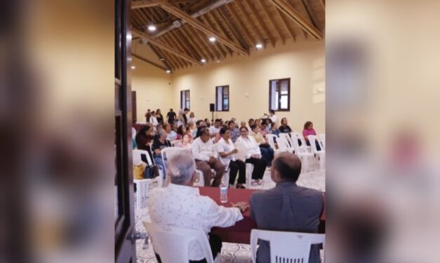 Reconoce el alcalde Pedro Miguel Rosaldo García el talento de fotógrafos locales en la exposición “Una Mirada al Porvenir”