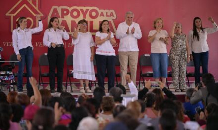 Entrega Gobierno de Veracruz apoyos funcionales a mil 500 personas con discapacidad