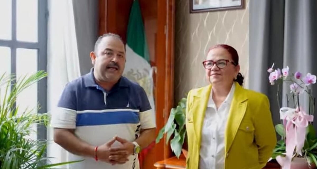 Cada vez más cerca nuevas unidades de transporte para Xalapa; se reúne Enrique Santos con Daniela Griego