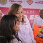 Signará Estado convenio con CFE para instalar transformadores y acceder a energía para climas y ventiladores en escuelas