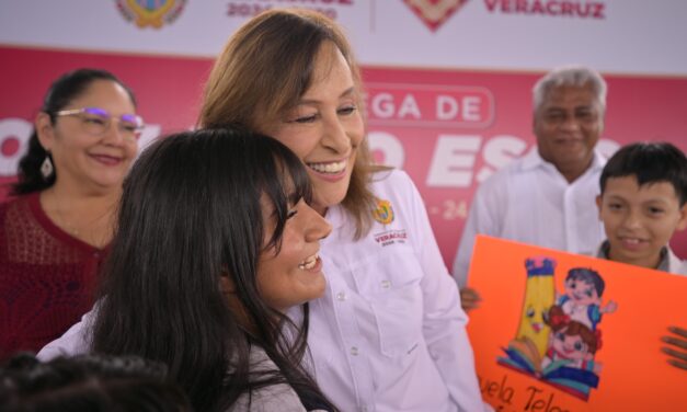 Signará Estado convenio con CFE para instalar transformadores y acceder a energía para climas y ventiladores en escuelas