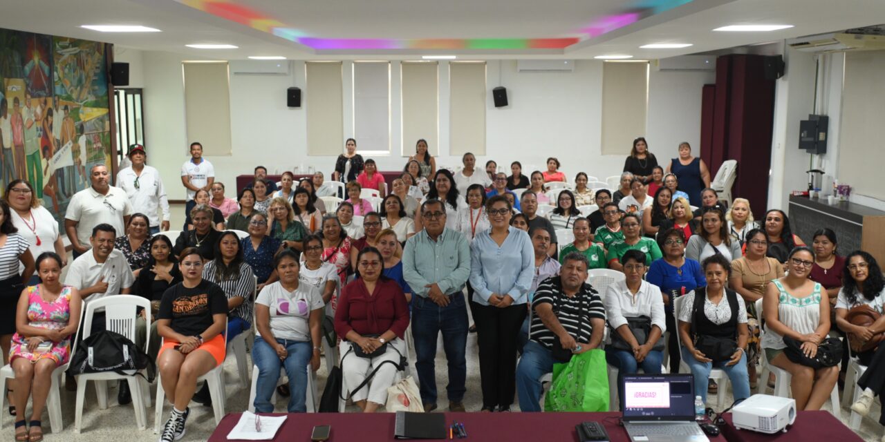 Más de 70 emprendedores fortalecen sus negocios con curso sobre ventas en redes sociales