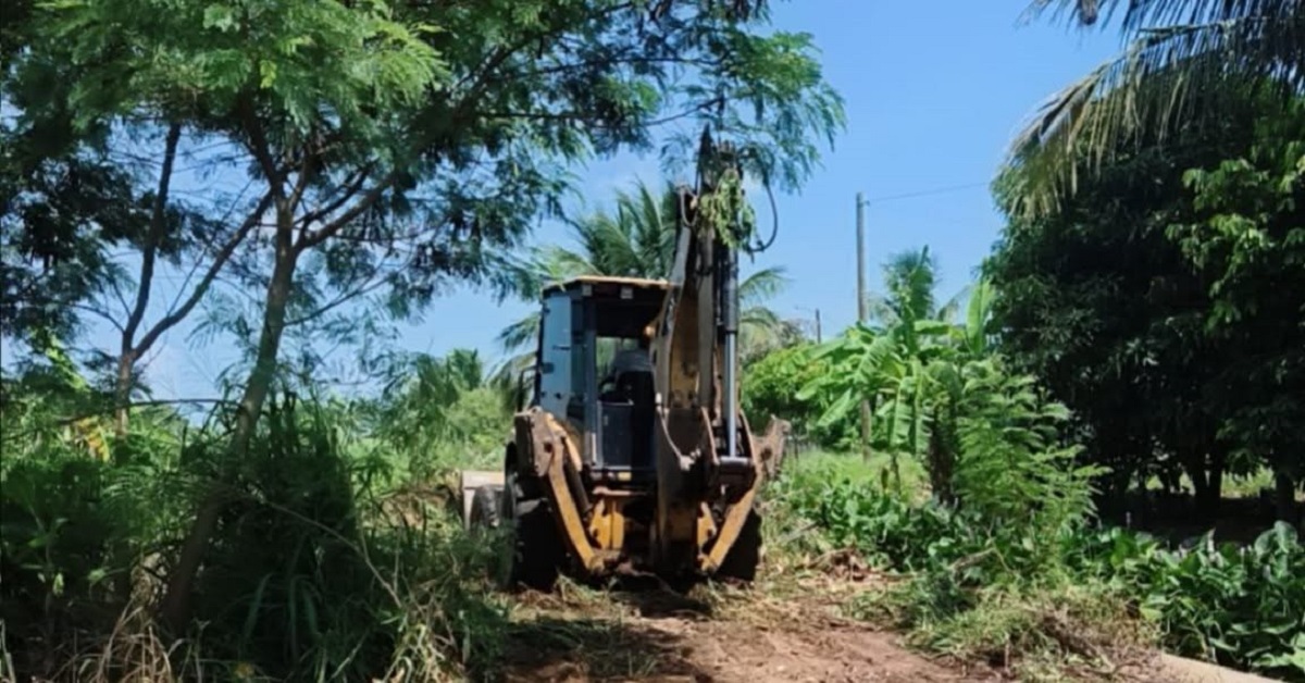 Avanzan obras de mantenimiento e infraestructura en Coatzacoalcos para prevenir inundaciones