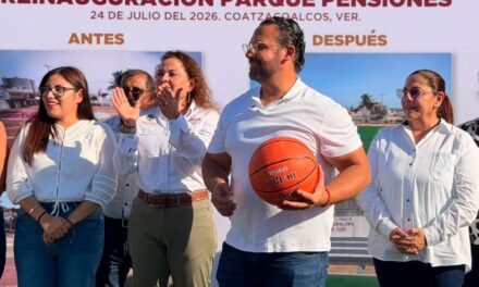 Rehabilitan parque abandonado en la colonia Pensiones de Coatzacoalcos