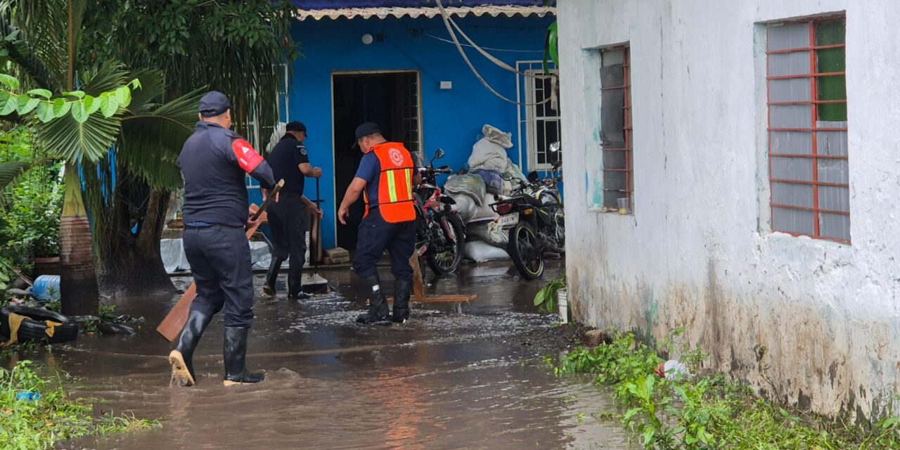 Atiende Gobierno de Veracruz incidencias por lluvias y refuerza prevención