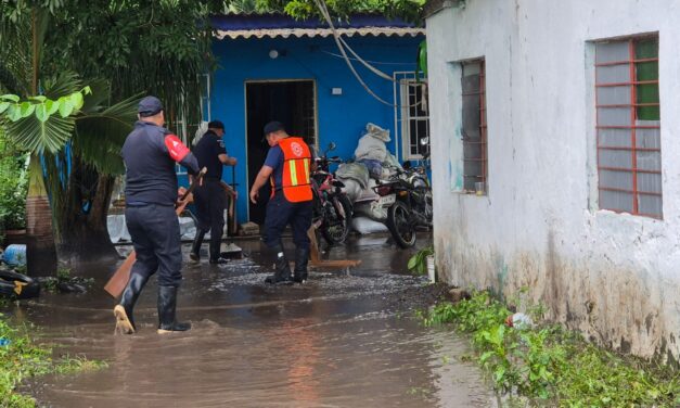 Atiende Gobierno de Veracruz incidencias por lluvias y refuerza prevención