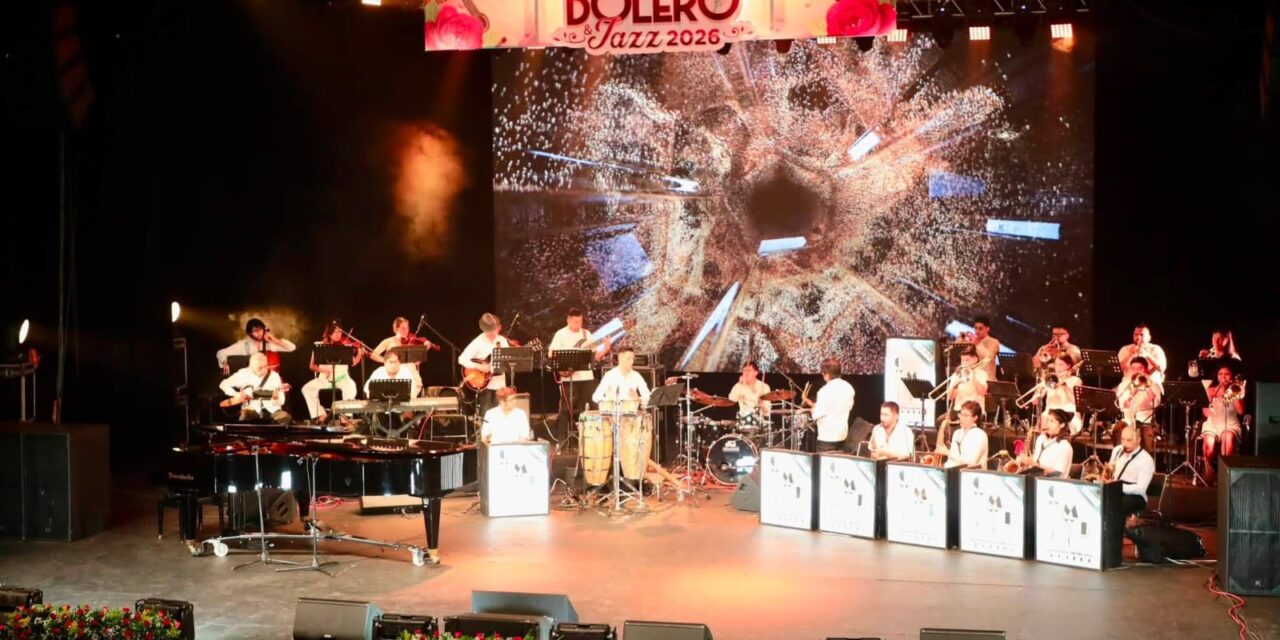 Con ovación de pie, Xalapa celebra la segunda noche del Festival Internacional del Bolero y Jazz