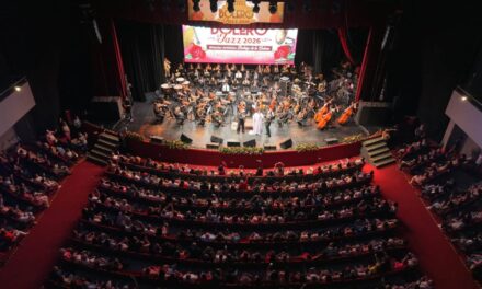 Con la unión de tres voces extraordinarias cerró el Festival del Bolero y el Jazz