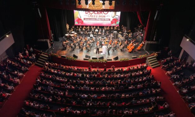Con la unión de tres voces extraordinarias cerró el Festival del Bolero y el Jazz