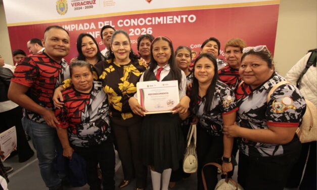 Reconoce SEV el mérito académico de 98 estudiantes veracruzanos