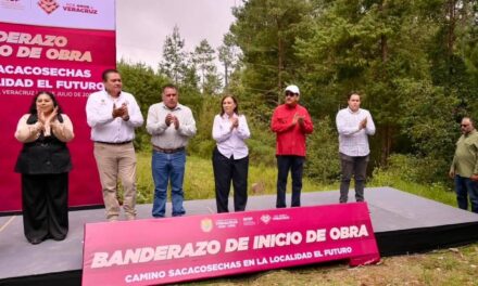La palabra se cumple; inicia Rocío Nahle camino sacacosechas en Ixhuacán