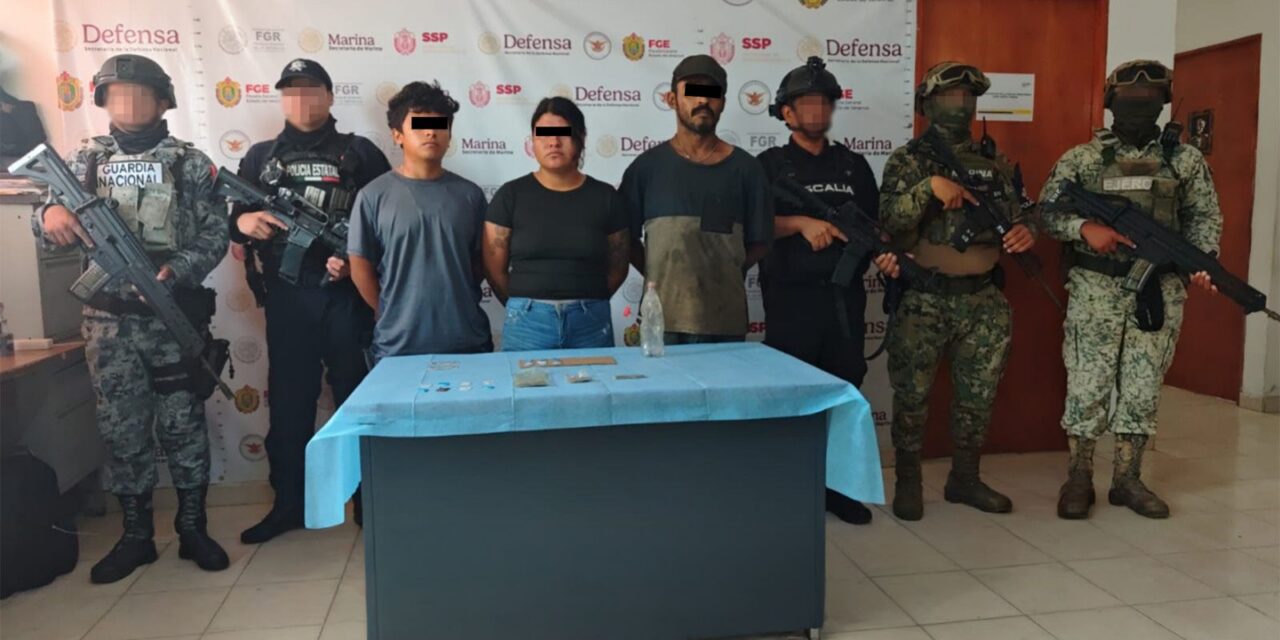 Operativo encabezado por SSP y FGE, con apoyo de fuerzas federales, asegura más de 54 kilos de presunta marihuana y 30 mil litros de hidrocarburo