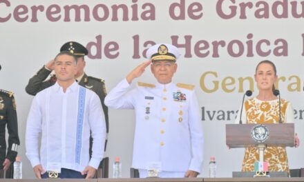 Marina presenta a una nueva generación de Oficiales egresados de la Heroica Escuela Naval Militar