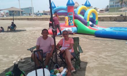 ​Habilita Coatzacoalcos zona de descanso y diversión gratuita en la playa para la temporada vacacional