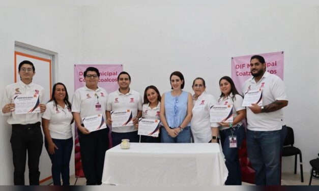 Capacita DIF Coatzacoalcos a fisioterapeutas en tecnología robótica para rehabilitación