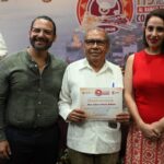 Tiene Coatzacoalcos nuevo Cronista de la Ciudad: nombran al profesor Gilberto Peralta Baltazar