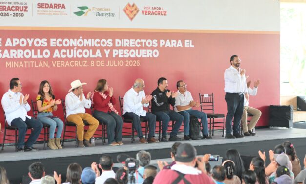 “Rocío Nahle es una aliada”: Pedro Miguel Rosaldo celebra apoyos por 2.7 mdp para pescadores de Coatzacoalcos
