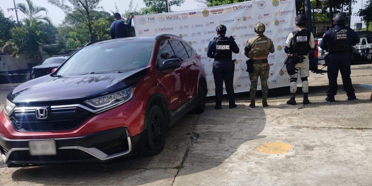 En operativos coordinados, Estado asegura más de 2 mil litros de hidrocarburo
