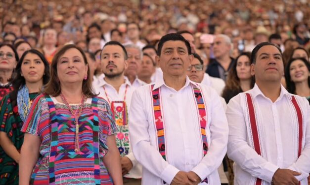 Rocío Nahle refrenda la hermandad entre Veracruz y Oaxaca en la Guelaguetza
