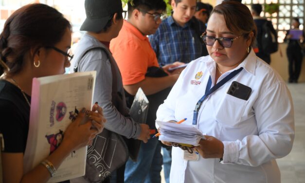 Programa Empléate abre oportunidades laborales para 911 personas en Coatzacoalcos