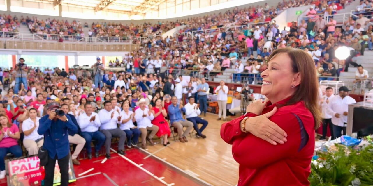 Entrega Gobernadora 5 mil apoyos a la Palabra y a la Familia
