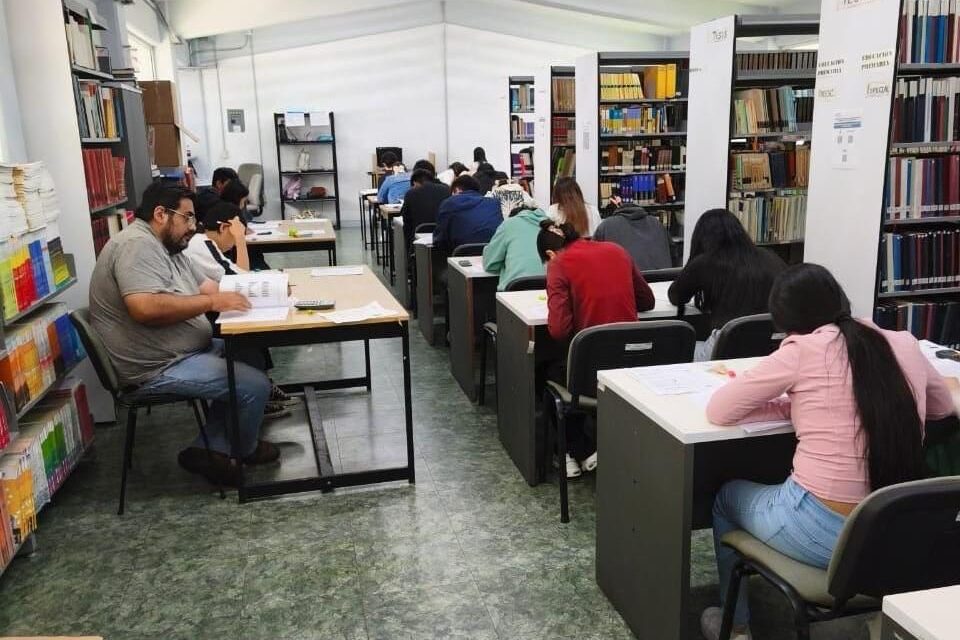 Escuelas normales reciben resultados del proceso de admisión 2026–2027