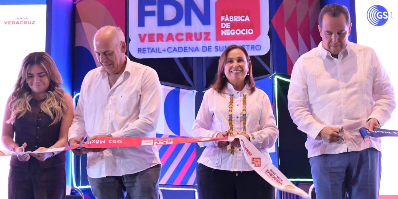 Acompaña Pedro Rosaldo a Rocío Nahle en Fábrica de Negocio y destaca nuevas oportunidades para Coatzacoalcos