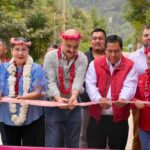 Sin distingo partidista, Gobierno de Veracruz atiende demanda histórica de infraestructura en Atlahuilco
