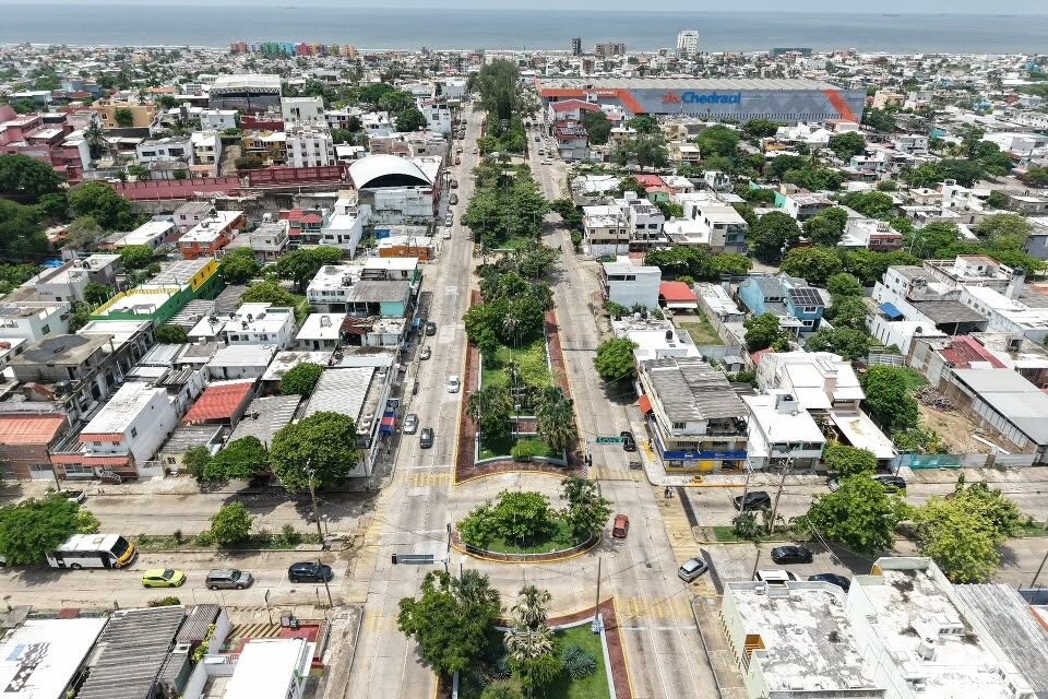 Disminuyen encharcamientos en Coatzacoalcos tras lluvias; mantendrán vigilancia preventiva
