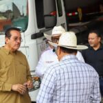 Beneficia Sedarpa a 70 productores de leche con transporte especializado