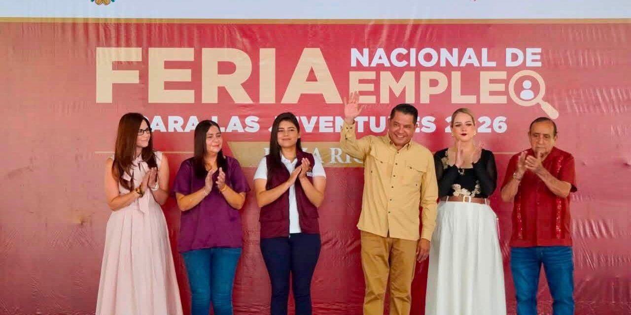 STPSP acerca a jóvenes de Poza Rica más de mil 300 oportunidades laborales
