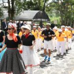 Desfile y Baile de la Alegría celebra a personas adultas mayores en Estancia Garnica