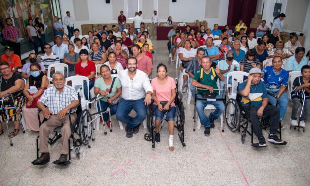 “Es el pueblo, siempre el pueblo”: Pedro Miguel Rosaldo García entrega apoyos derivados de las audiencias ciudadanas
