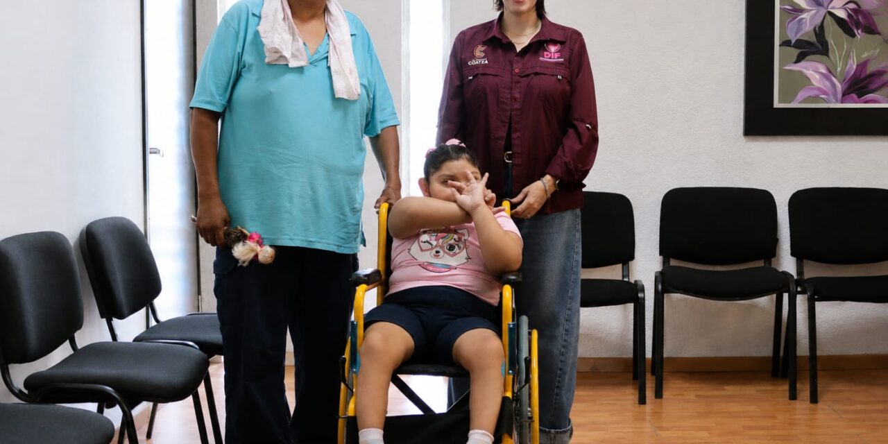 Una silla de ruedas, un nuevo apoyo para Flor Alondra: Pedro Miguel y Sonia Marie responden a petición de familia