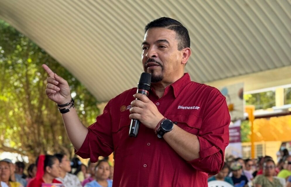 Astrolabio Político