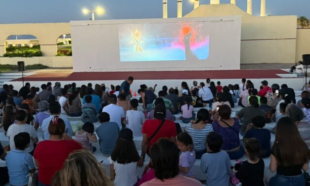 Cine Frente al Mar y exposición de grabado destacan entre las actividades de “Coatza Vive el Verano”