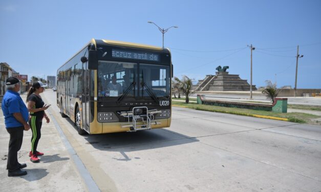 Acelera Pedro Miguel Rosaldo modernización del transporte en Coatzacoalcos