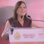 Rocío Nahle inaugura ciclo escolar; 2 millones de estudiantes regresan a clases