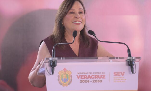 Rocío Nahle inaugura ciclo escolar; 2 millones de estudiantes regresan a clases
