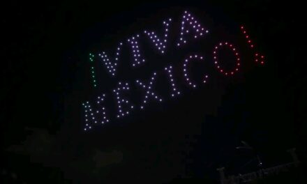 ​¡Coatzacoalcos brilló desde el cielo! El impresionante show de drones que deslumbró el puerto