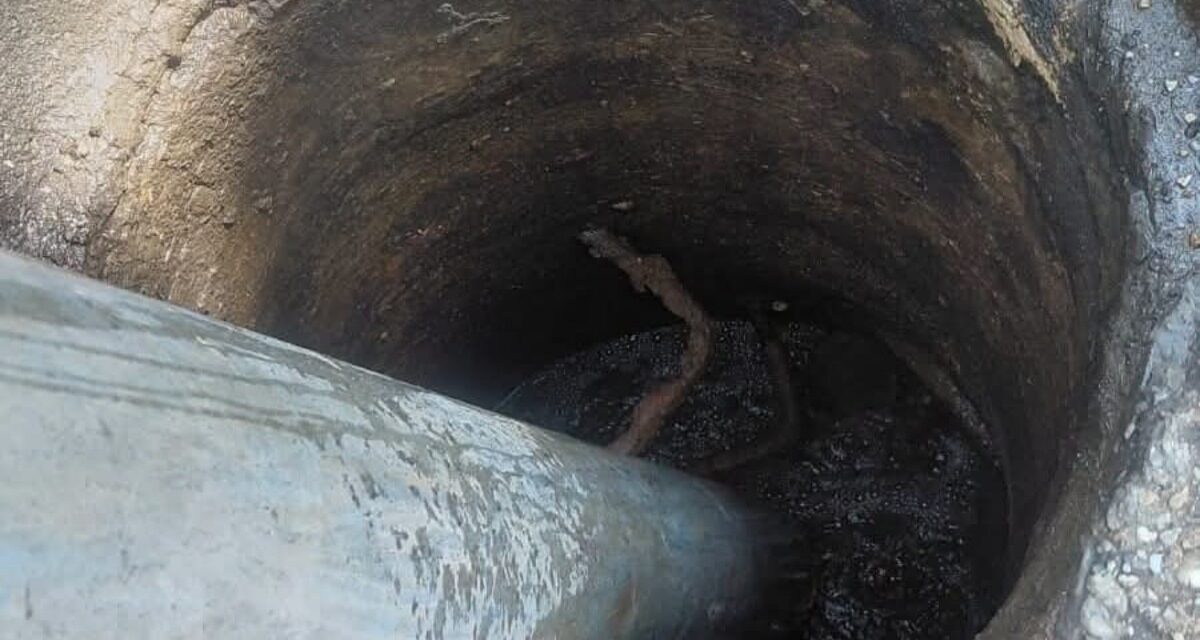 Atiende Ayuntamiento de Coatzacoalcos peticiones vecinales con limpieza pluvial en Las Gaviotas​