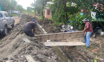 Avanzan obras de drenaje pluvial para evitar encharcamientos en la colonia Doroteo Arango