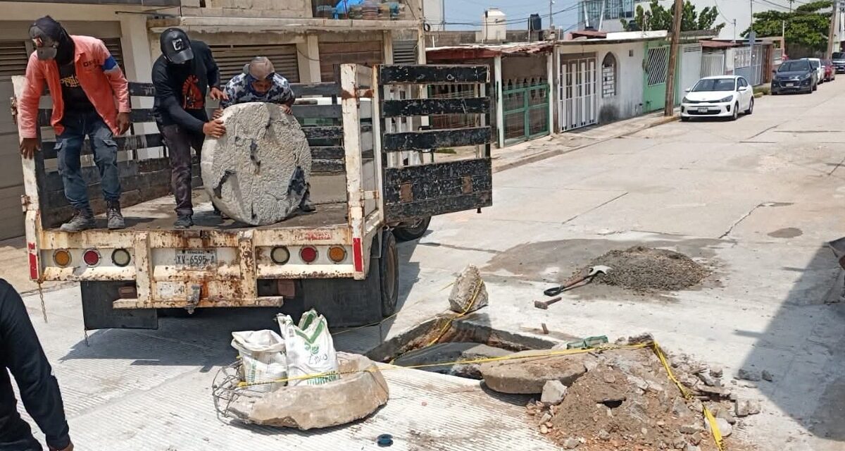 Despliega Ayuntamiento de Coatzacoalcos frentes de trabajo en infraestructura hidráulica y vial