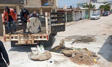 Despliega Ayuntamiento de Coatzacoalcos frentes de trabajo en infraestructura hidráulica y vial