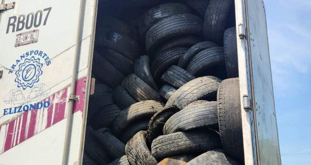 Retiran 18 toneladas de llantas del Centro de Acopio de Lomas de Barrillas rumbo a planta cementera